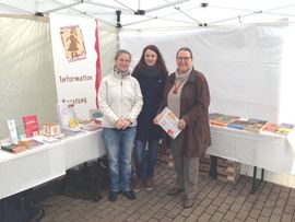 3 Kolleginnen vordem Infostand